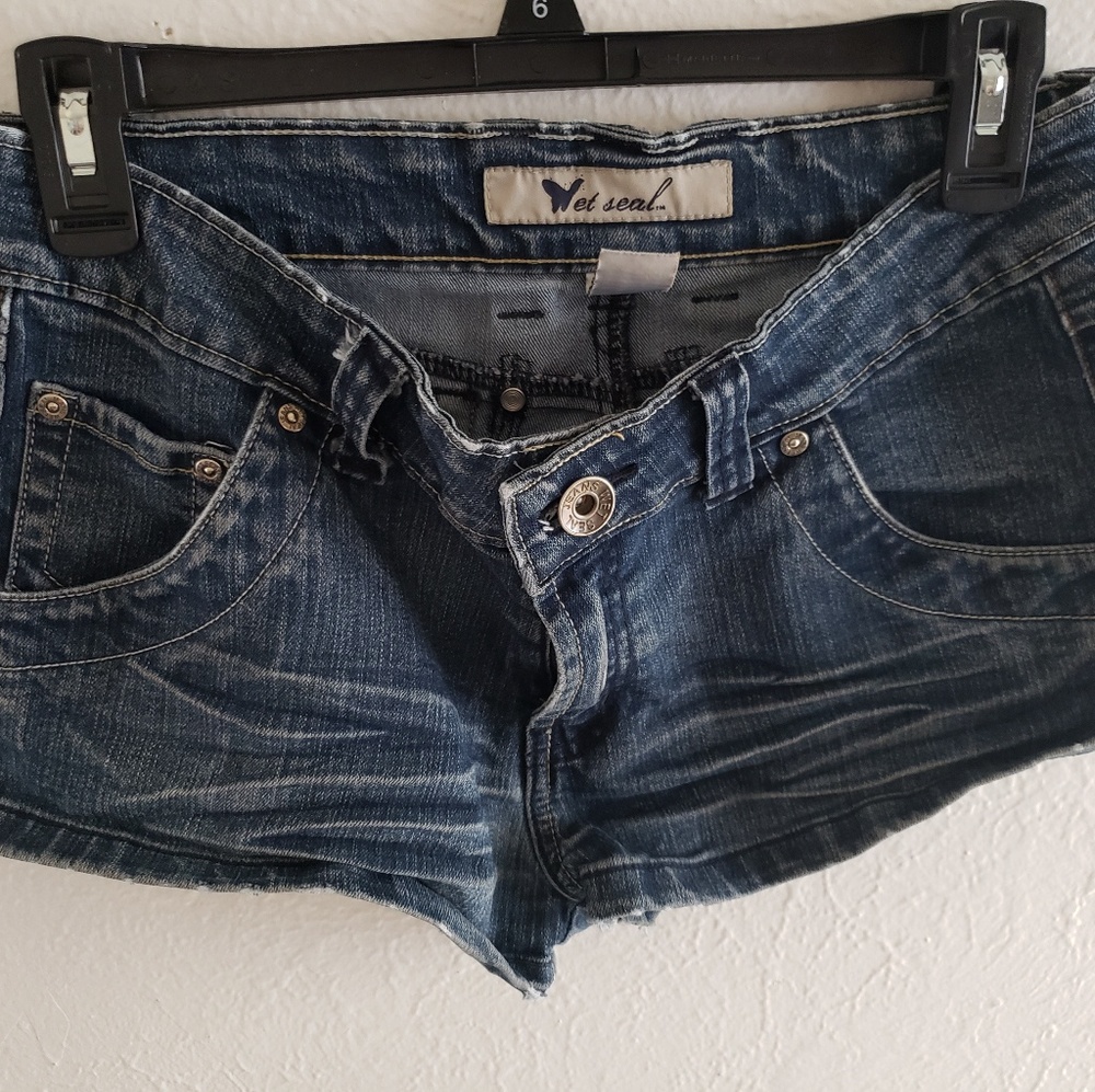 Cute Shorts with detailing on back pockets
